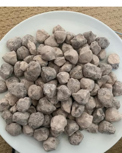Nzu edible clay
